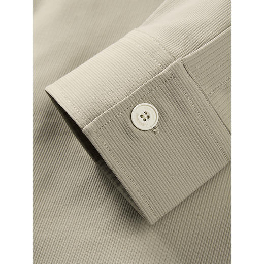 GXG男装 卡其色基础款衬衫通勤简约上装男宽松衬衣 2025春季热卖 商品图4