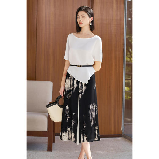 剩M 【休闲套装】2025夏季时尚桑蚕纯色T恤水墨印花A字半裙3742 商品图3