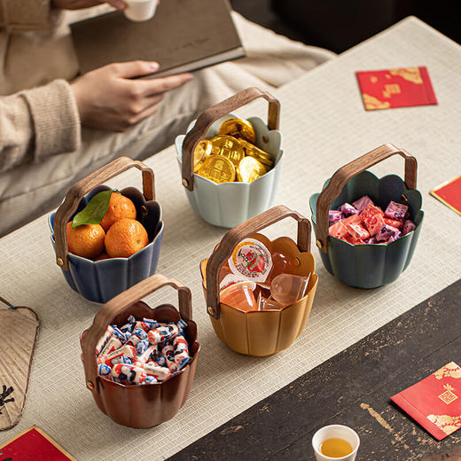 【莲花手提款果篮】陶瓷复古水果篮年货零食糖果收纳盒手提创意茶点盘高颜值干果篮子 商品图3