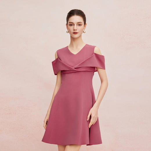 QF8C8斯尔丽25新款蝴蝶结落肩收腰优雅时尚礼服连衣裙 商品图0