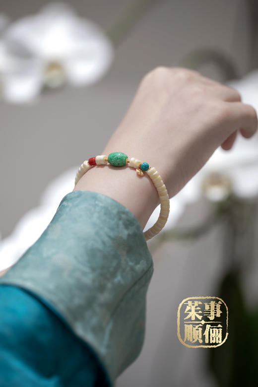 【茱事顺俪】18K黄金翡翠蜜蜡手链 商品图6