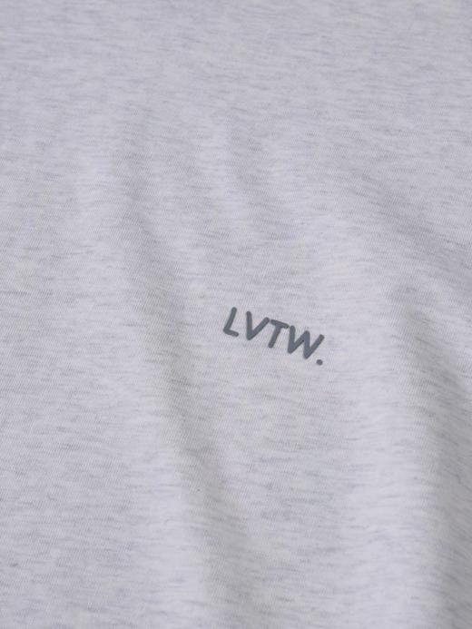 LIVINGTOWN/LT素描人像草写字体短T 商品图4