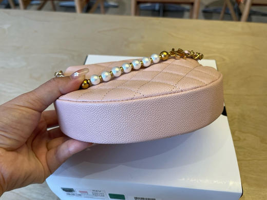 夏季特惠💰980 原单香奈儿A96147 25s珍珠链条呼啦圈包 商品图4