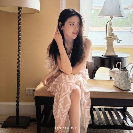 【柔雾仙子】品牌定染字母印花桑蚕丝飘袖立裁连衣裙 商品图1