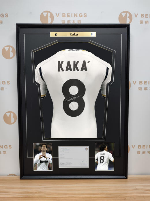 收藏系列 卡卡 23-24 皇家马德里队 亲笔签名球衣 商品图3