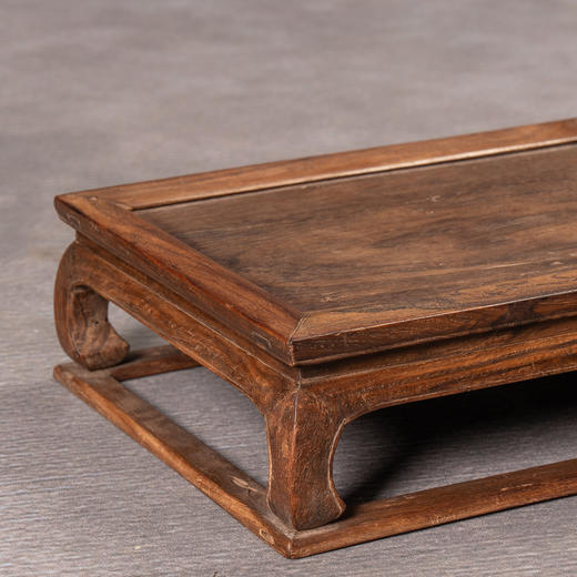 清早期	黄花梨束腰马蹄腿带托泥器座 商品图3