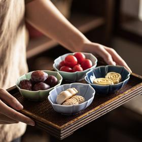 【海棠龙纹果碟】陶瓷家用水果盘茶点盘精致点心碗茶几零食干果小吃碟糖果摆盘醋碟