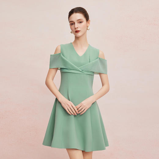 QF8C8斯尔丽25新款蝴蝶结落肩收腰优雅时尚礼服连衣裙 商品图6