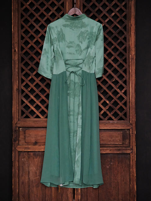 STJINGx凯喜雅x故宫| 千里江山玥盈旗袍连衣裙-铜青 商品图6