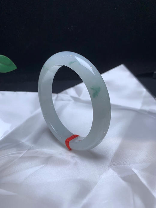 620220，58.8 糯冰飘花手镯，清清爽爽，干净秀气，飘清新蓝花 商品图2