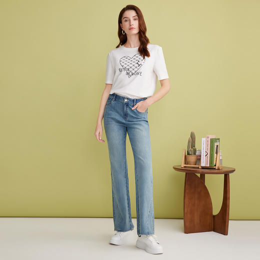 EITIE爱特爱夏季新款百搭打底舒适弹力圆领印花T恤女7702404 商品图8