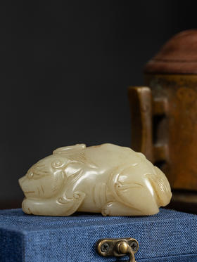 清	玉雕瑞兽挂饰
