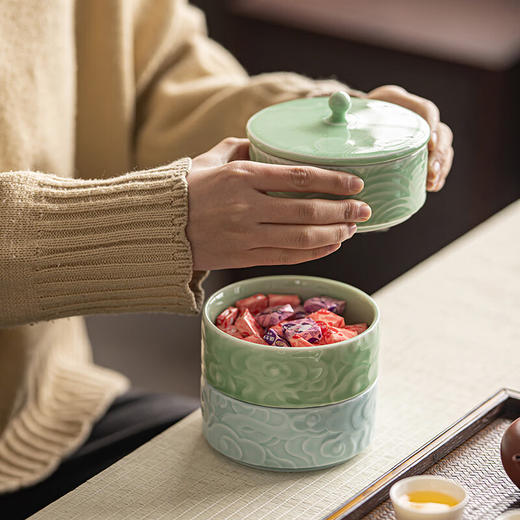 【陶瓷带盖果篮】中式陶瓷带盖干果收纳盒茶室糖果零食茶点盘可叠加家用客厅点心盒 商品图5