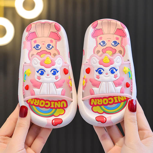 儿童拖鞋夏季女童室内防滑女孩大童2025新款家居洗澡凉拖女童 商品图8