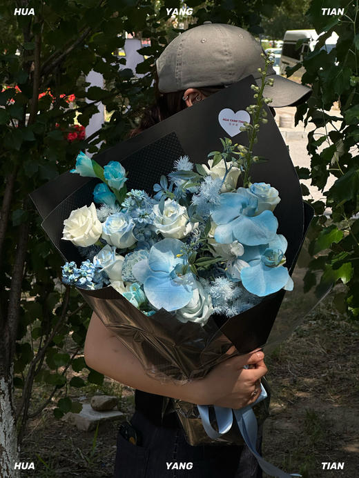 蓝调时光 · 花束 商品图0