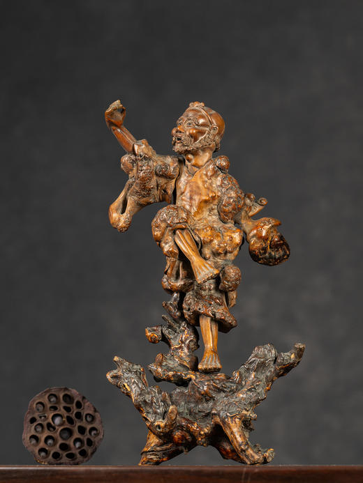 清	楠木瘿铁拐李人物摆件 商品图0