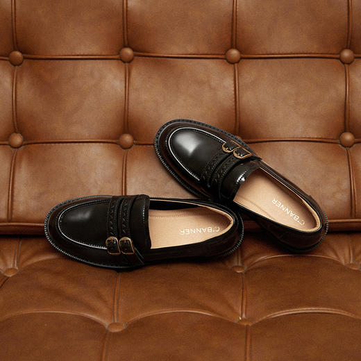 千百度漆皮通勤乐福鞋女款低跟正装上班深口小皮鞋A25487601 商品图1