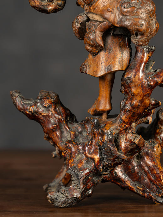 清	楠木瘿铁拐李人物摆件 商品图4