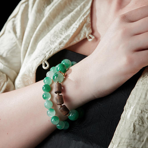 只此青绿·非洲翠玉专场 ，一抹浓翠腕间藏，春景熙熙，只此青绿【3-5天发货】 商品图1