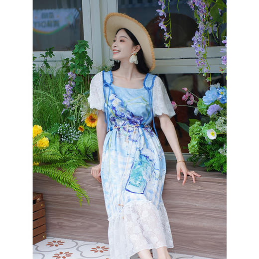 两三事梵高文艺满园假日2025夏季新款蕾丝拼接印花泡泡袖连衣裙 商品图3