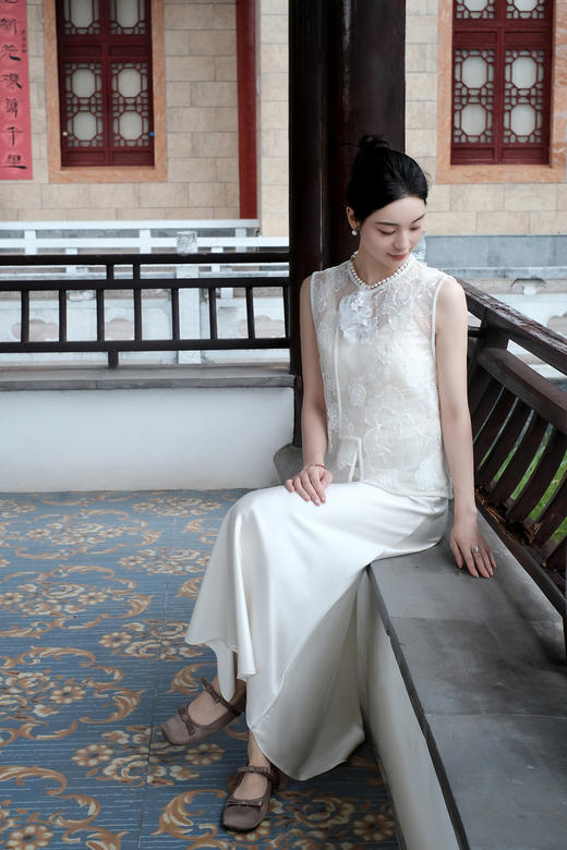 盛唐牡丹| 意大利进口网纱料偏襟马甲 商品图12