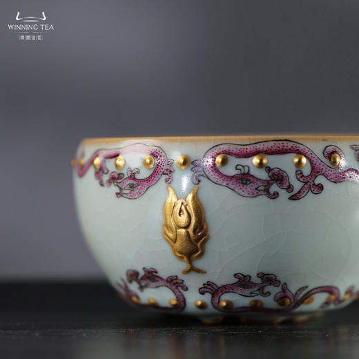 问鼎汝瓷鼎峰系列天青蛇首战鼓杯（描金梵红蛇纹） 商品图2