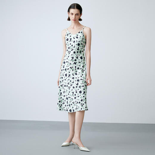 EITIE爱特爱夏季新款印花时尚气质吊带连衣裙7807528 商品图3