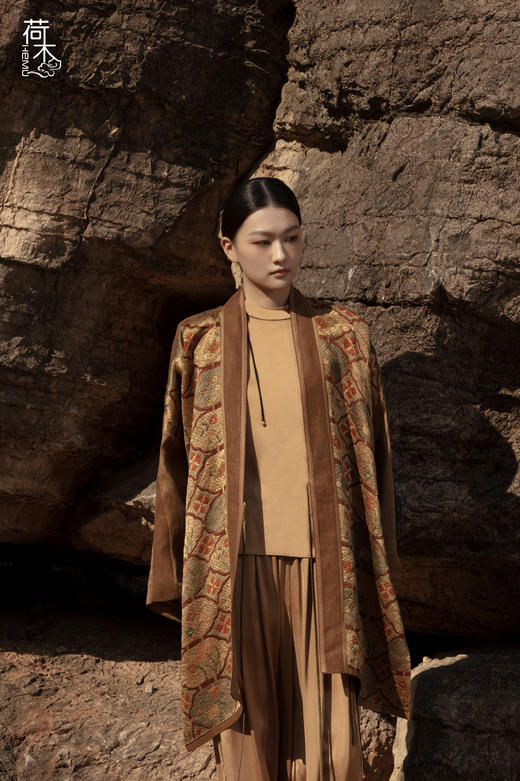 荷木HEMU丨纳纱高定·短外套 商品图4