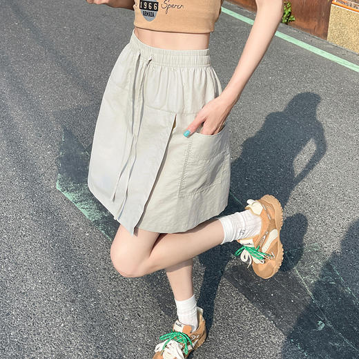 【夏季必备】【显高显瘦，时髦百搭】夏季新款女速干工装裙裤开叉设计松紧腰运动休闲五分裙裤100% 商品图5