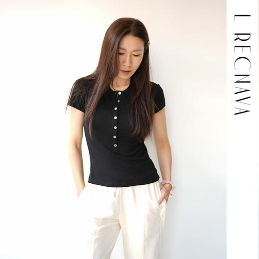 L RECNAVA 莱赛尔天丝+绵羊毛短袖 排扣修身显瘦T 柔软贴身不扎 商品图7