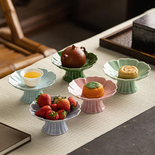 【高脚莲花青莲茶点盘】中式禅意高脚盘精致陶瓷茶点盘复古客厅水果盘茶几点心零食盘家用 商品图0