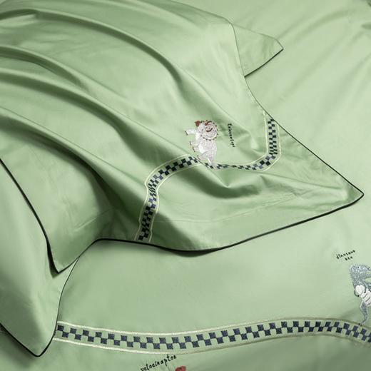 10楼堂皇  萌兽乐园四件套-绿色200x230cm     吊牌价1990元   活动价400元（样品清仓） 商品图2