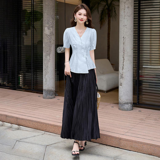 女神范V领衬衫+百褶群两件套 HR-HBLJRA1146-6 商品图4