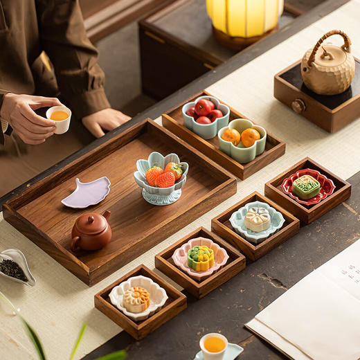 【莲瓣荷花小蝶】中式复古禅意茶点盘陶瓷精致小号点心盘零食盘家用果碟托盘 商品图1