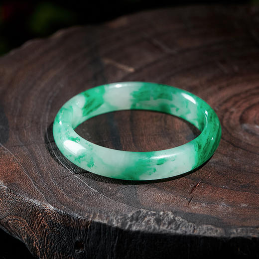 只此青绿·非洲翠玉专场 ，一抹浓翠腕间藏，春景熙熙，只此青绿【3-5天发货】 商品图4