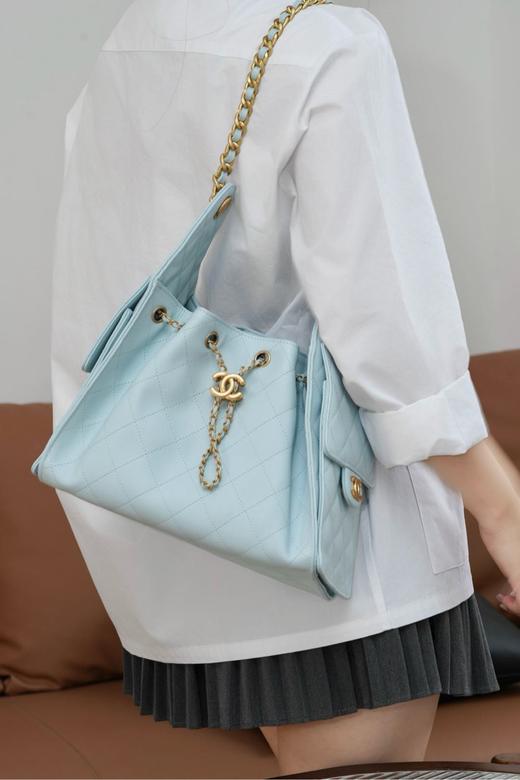 香奈儿25s smaII hobo 抽绳水桶包（HH） 商品图6