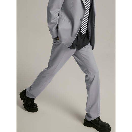 GXG男装  卡其色小脚肌理面料套西西裤 24年秋G24X143010 商品图3