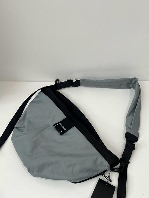 要品质原单的来！男女可用： côte&ciel个性斜挎休闲包 商品图3