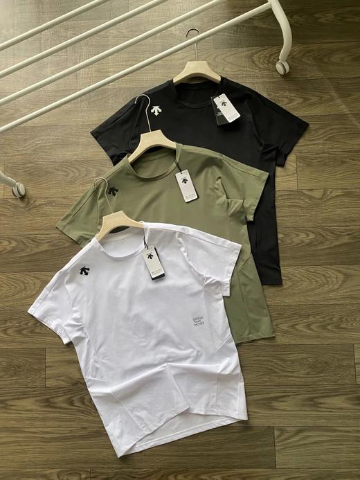 迪桑特TRAINING系列综训训练运动健身男士短袖针织衫 商品图3