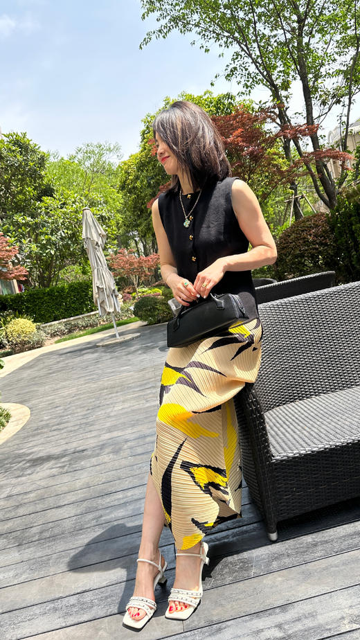 Westory2025年夏季经典铆钉点缀几何小方跟凉鞋W25BG62271 商品图5