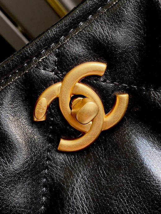 夏季特惠💰1260 原单香奈儿 23C Chanel 托特包As8023 商品图4