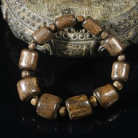 BC.RS6.13-7   马泥涝老料沉水(桶珠) ，35.43g