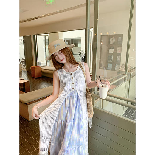 <曾小咸推荐>3.27现货秒杀 ！微信超特价！镂空罩衫+吊带连衣裙套装 日常289.99 立减160 秒杀129.99！！ 商品图3