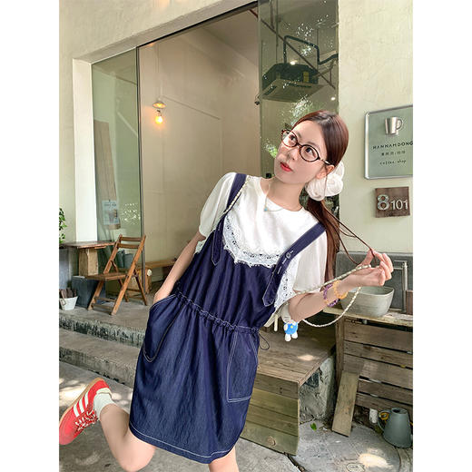 <曾小咸推荐>蕾丝拼接牛仔背带裙短袖T恤 商品图3