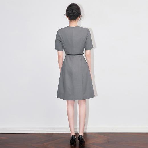 「高货wl」全新升级【铂金会员358/天猫479/差价121】(04304)洛诗琳高品质通勤显瘦连衣裙2025夏季气质圆领职业A字裙 商品图1