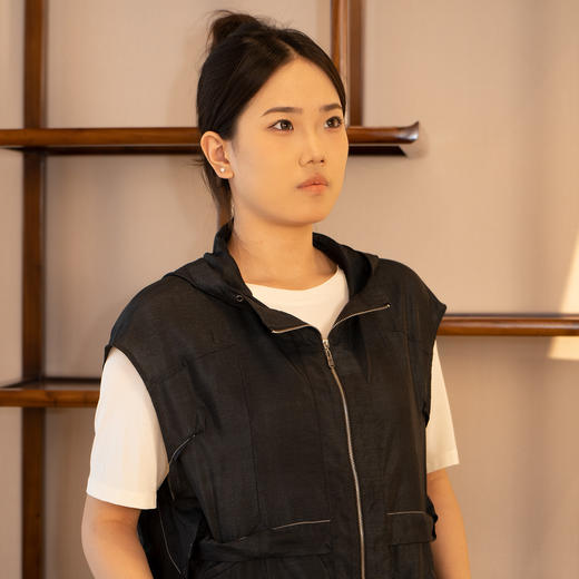 女款马甲 商品图0