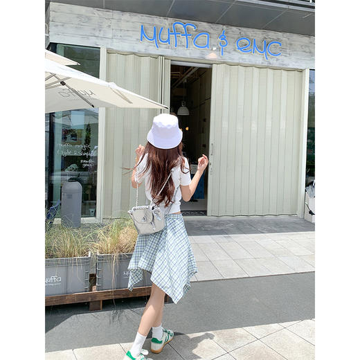 【149元任选2件】 现货！格子不规则半身裙 商品图4