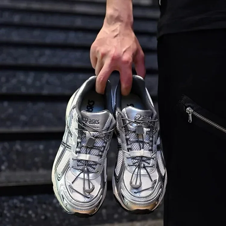 颜值太高了！！kahan*a tr v4户外机能运动鞋 舒适缓震情侣老爹鞋 复古跑鞋