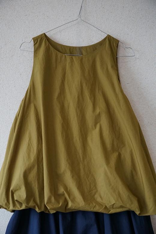 apuntob 可翻转穿宽松版型无袖上衣 商品图12