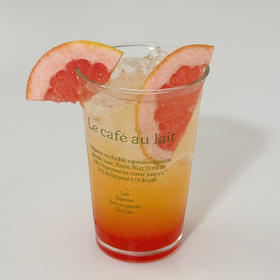 西柚冰柠气泡饮